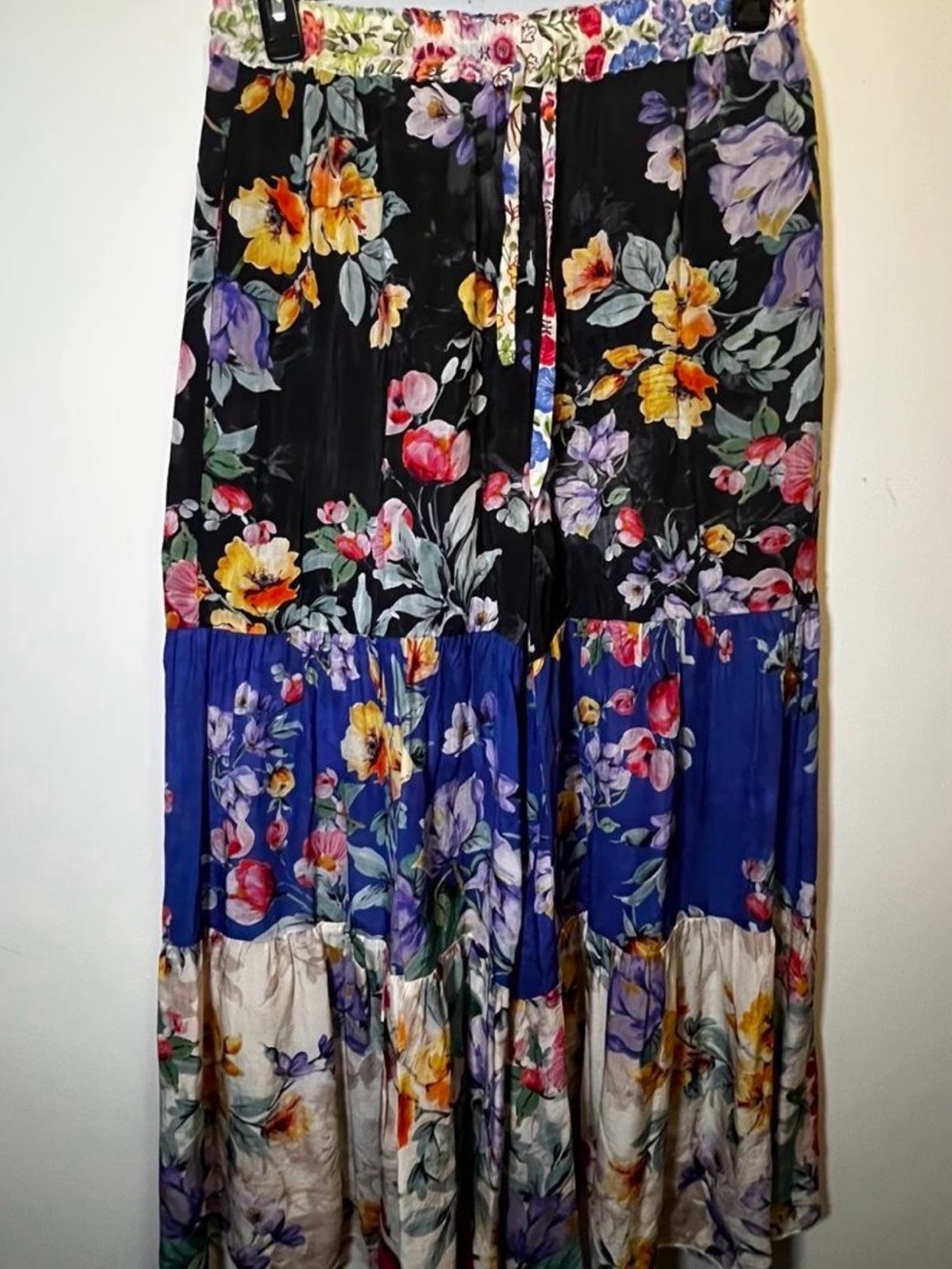 Johnny Was Black Multi Floral Tiered Wide-Leg Palazzo Pants (094245) 🦋 🌼 - Picture 3 of 3
